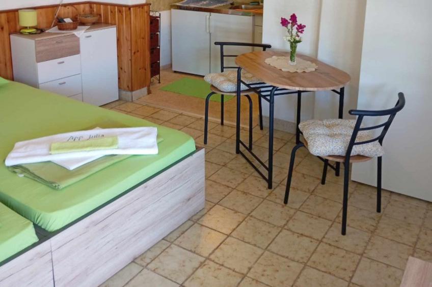 Apartments Julia - Studio Apartment Julia 6 - foto 3