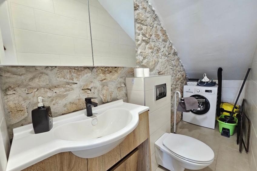 Steinhaus mit privatem Außenpool - foto 17