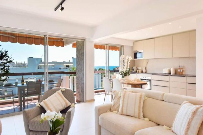 Résidence 2p Standing, Plage à Pied, Vue Mer, Garage. - foto 2