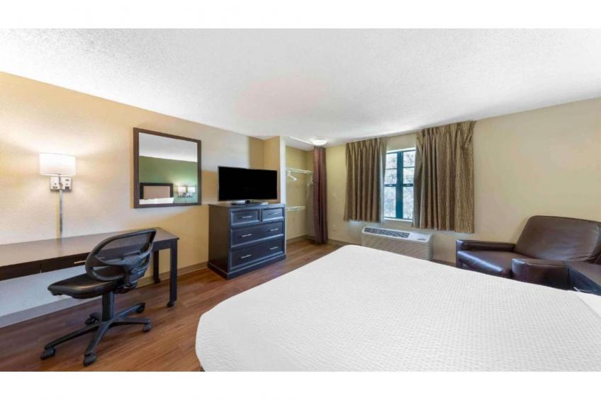 1 QUEEN BED | SUITE, NSMK, KITCHEN - foto 10