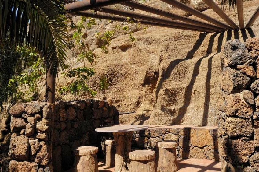 Schlafen in einer vulkanischen Höhle - foto 84