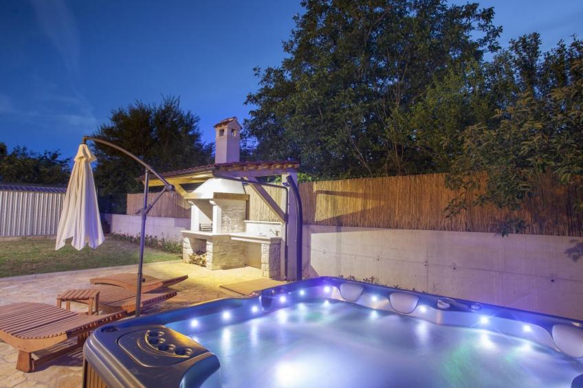 in Vintijan mit Großem Whirlpool - foto 36