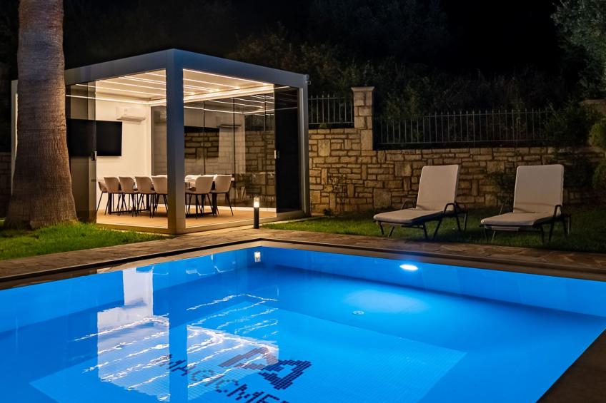 Neue Familienvillen mit 2 privaten Pools, Spielzimmer - foto 49