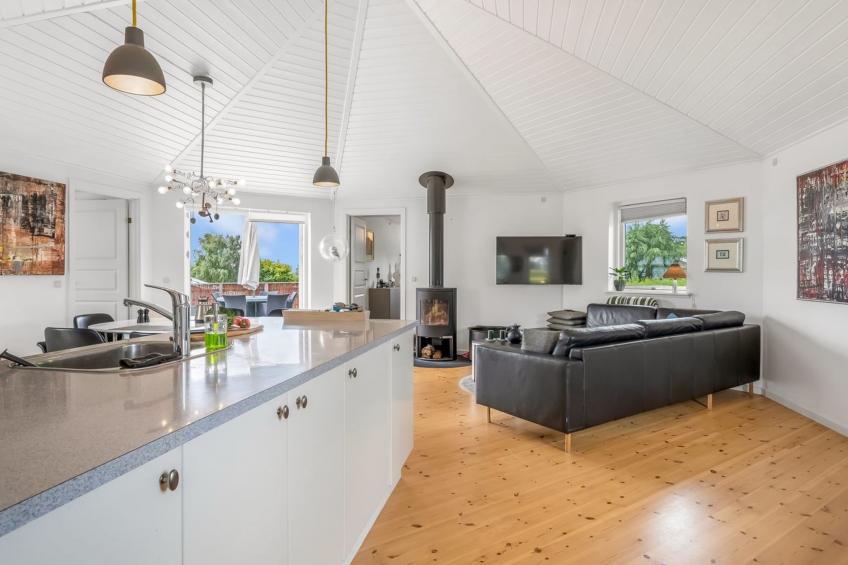 "Glenda" - 2.1km from the sea - foto 26