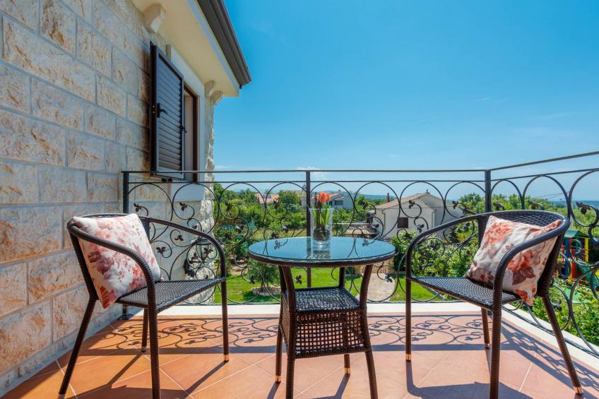 Villa Kamenica  im mediterranen Stil mit Innen- und Außenpool - foto 41