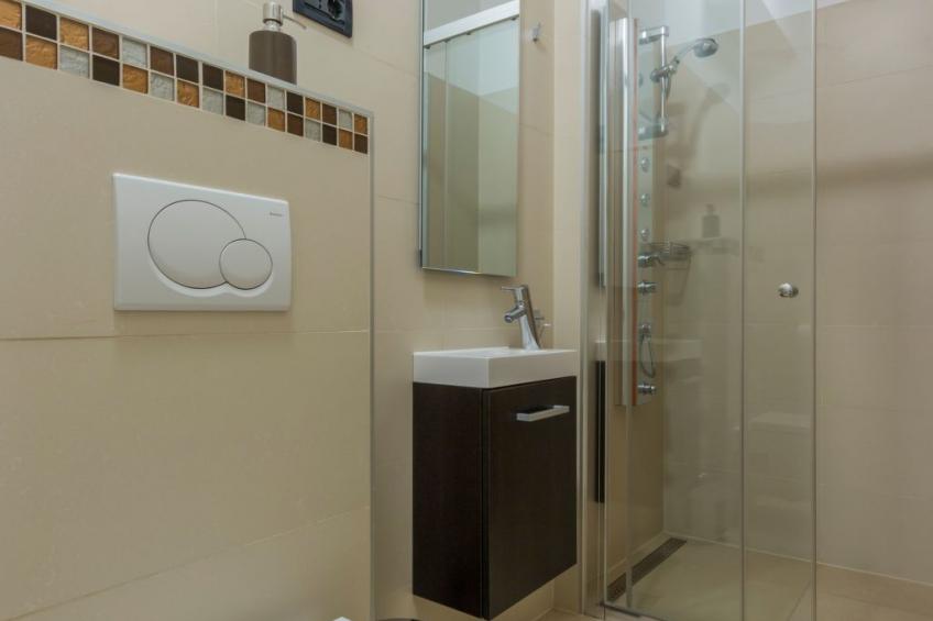 in Pomer mit privatem beheizten Pool und Meerblick - foto 34