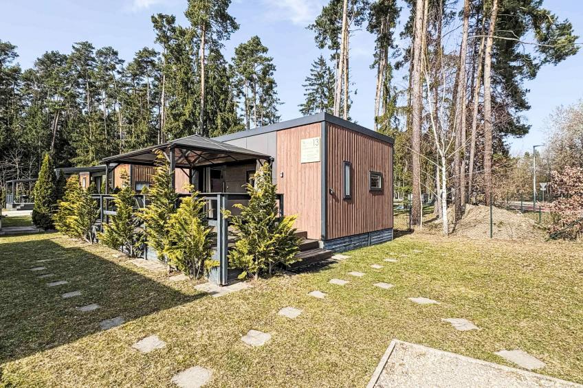 in Wackersdorf mit Grill, Terrasse und Garten