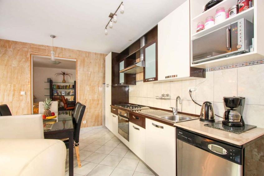 Vakantiewoning Duplex appartement met eigen tuin en garage - VW-XF8FH - foto 17