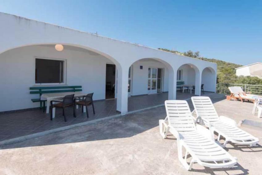 Spacious and Cozy Seafront Apartments - Two Bedroom Apartment  with Terrace and Sea View - foto 28