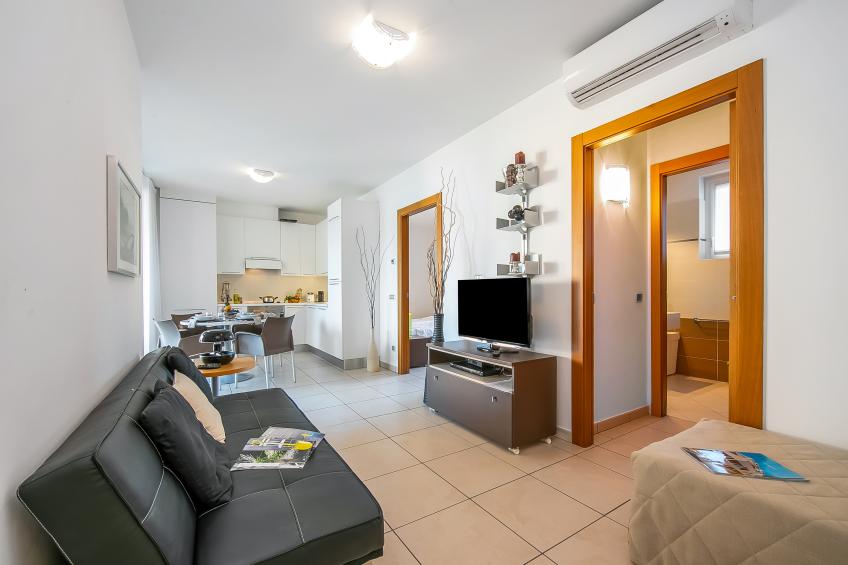 Vista di Maccagno Fantastico Pool - foto 17