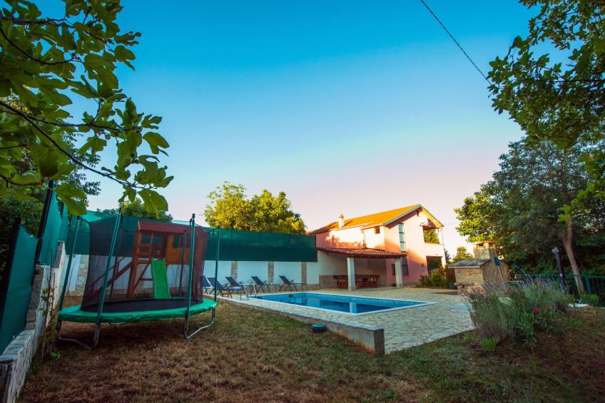 Haus in Grubine mit Außenpool - foto 66