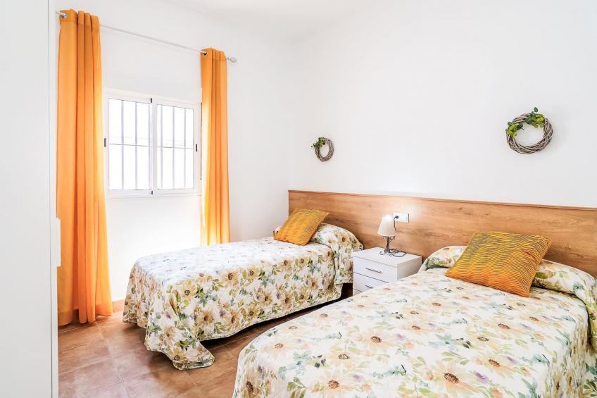 Casa Rural Lola - Lantejuela - foto 35
