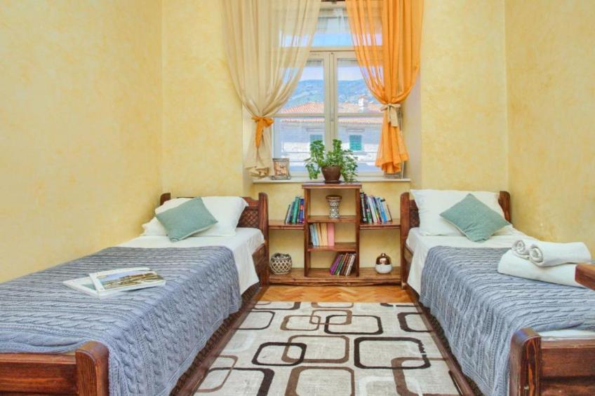 Kotor Old Town Charm Apartment - Two Bedroom Apartment - foto 15