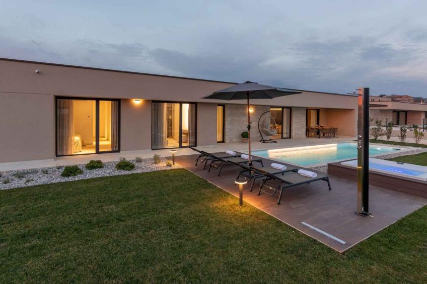Villa met airconditioning en zwembad - BF-P6622 - foto 3