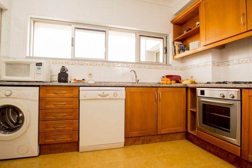 Turmhaus mit freier Garage - foto 15