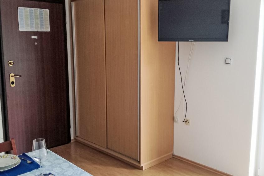 Wohnung mit Balkon - foto 6