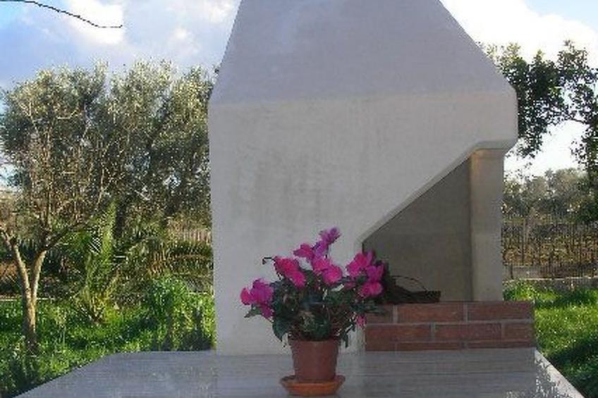 Kleine Villa mit geschlossenem Garten in Parabita - foto 21