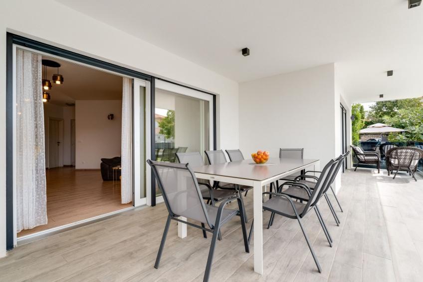 Schöne neue Villa mit Pool in Strandnähe - foto 9