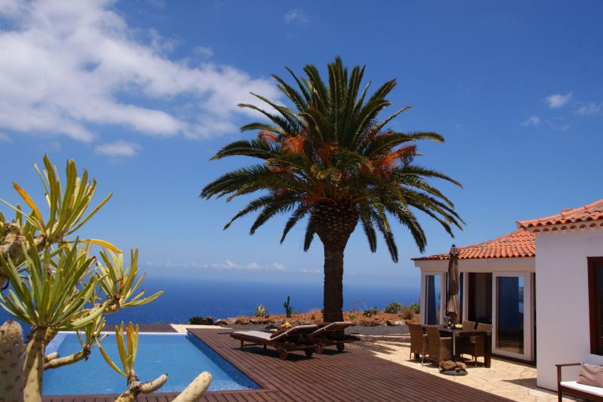 Romantische Ferienvilla mit Infinity-Pool und Panoramameerblick - foto 41