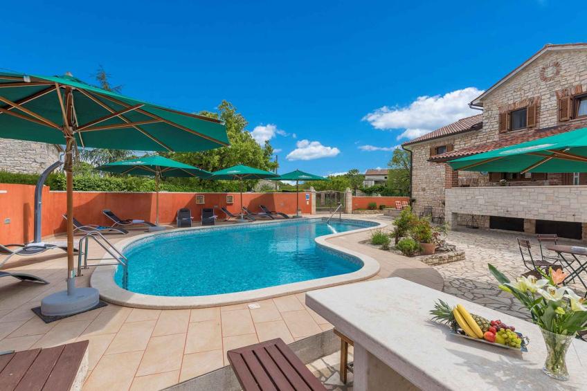 Ferienwohnung mit Terrasse und Pool - BF-ZZ4ZY - foto 11