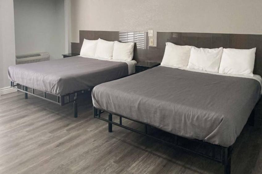 2 King Beds  Non-Smoking Micfridge - foto 4