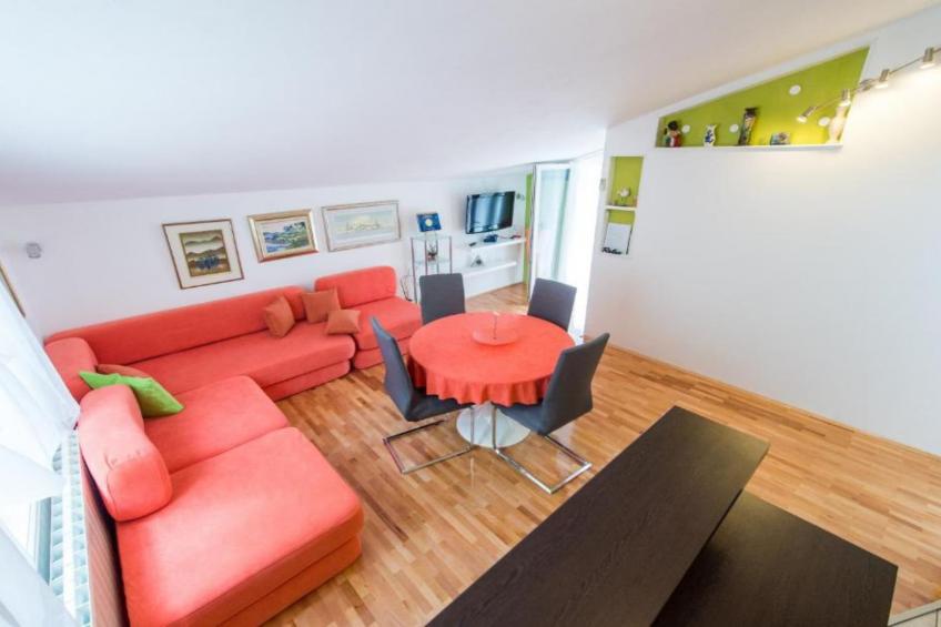 Two-Bedroom Apartment With Lake View - foto 3