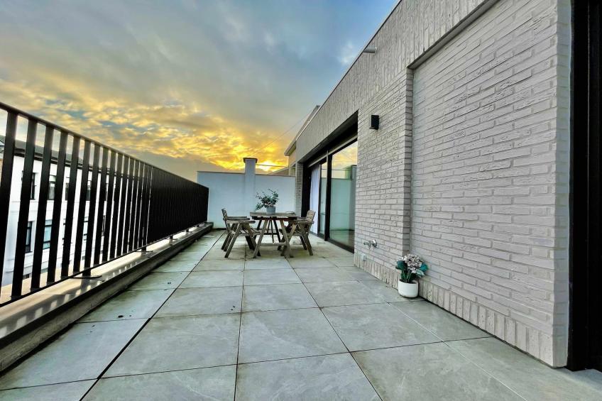Modern 2BR Penthouse Near Diamond District by OneLuxStay - foto 52