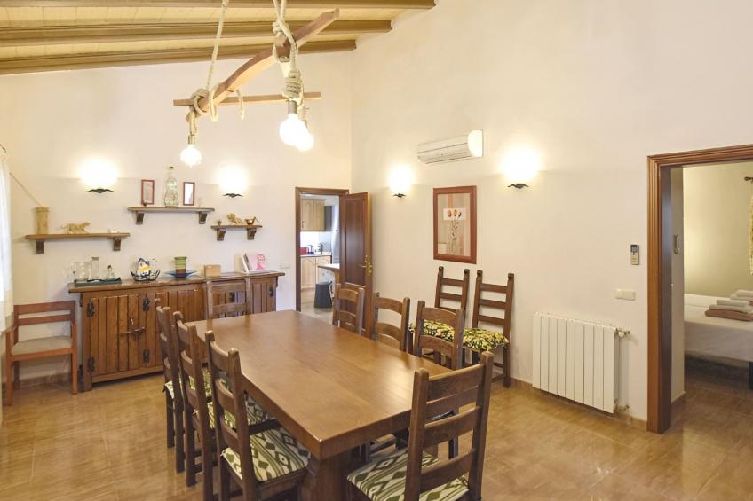 Finca mit großem eingezäunten Pool und Klimaanlage. - foto 30