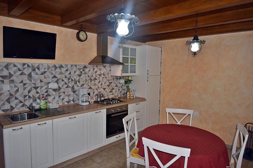 Tina & Denis - Apt Denis with Terrace and Garden - foto 4