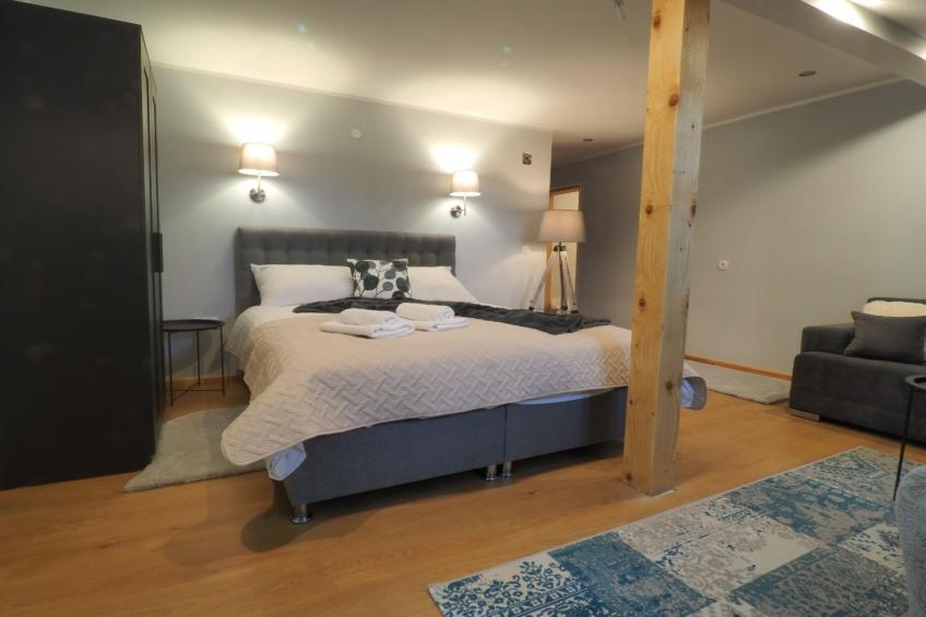 Apartments & Rooms Latin - Quadruple Room - foto 12