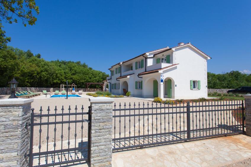 Luxuriöse Villa mit Pool inmitten der Natur - foto 7