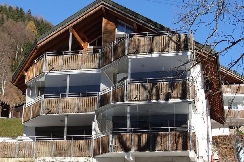 Appartment 8