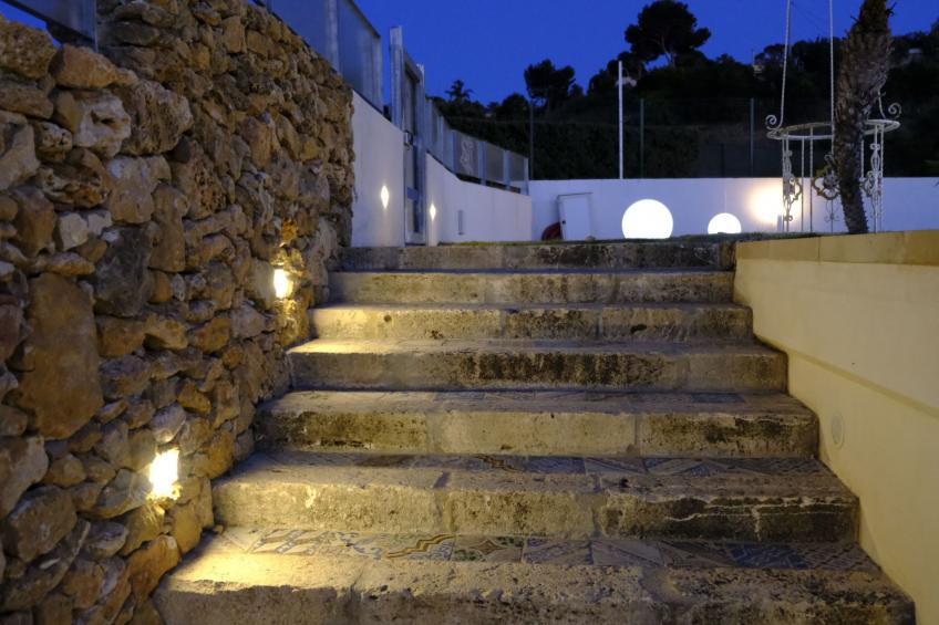 Lila Wohnung mit Schwimmbad und Meerblick - foto 28