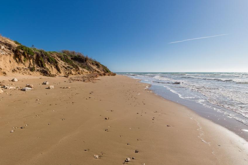 Oneiro, Unterkunft am Strand mit großer Terrasse - foto 40