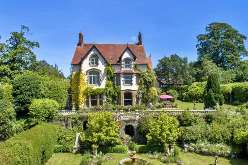 The Lost Manor