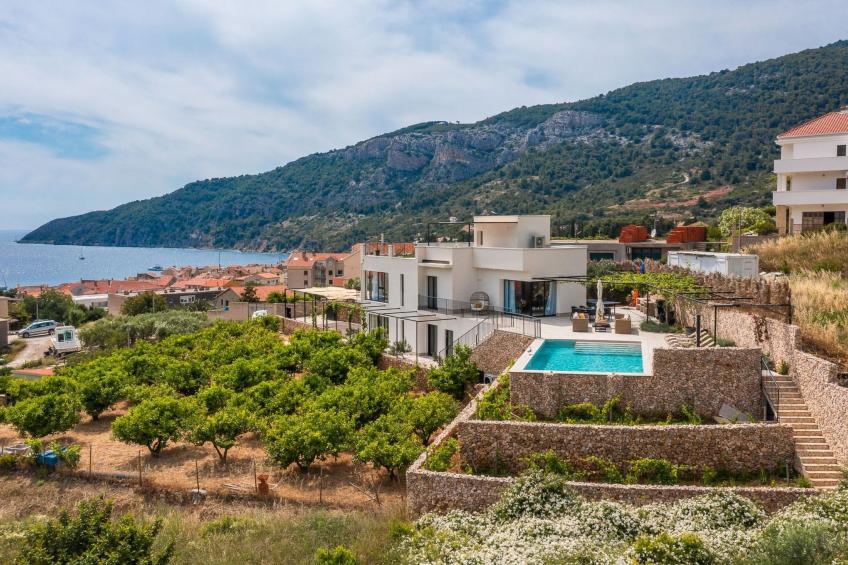 Luxuriöse Villa Envivo Komiža mit Pool und professionellem Fitnessstudio - foto 4