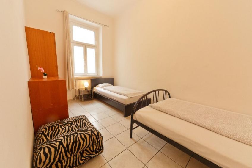 Große Ferienwohnung in Fünfhaus mit Garten - foto 9