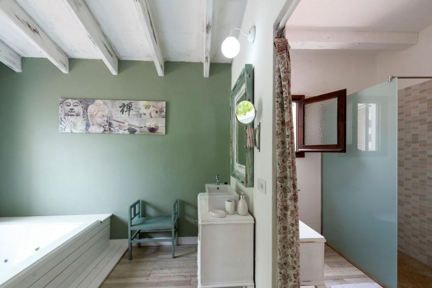 Strandnahe Villa German mit großer Poolterrasse - foto 25