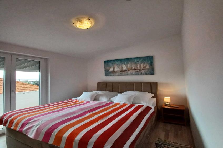 Beachfront Apartment with Balcony and Sea View - foto 12