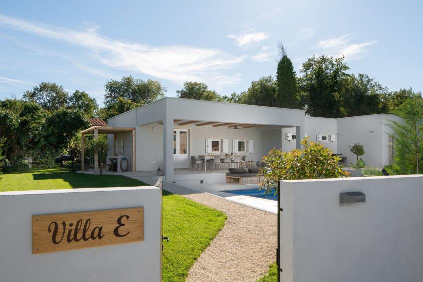 mit eigenem Pool - foto 2