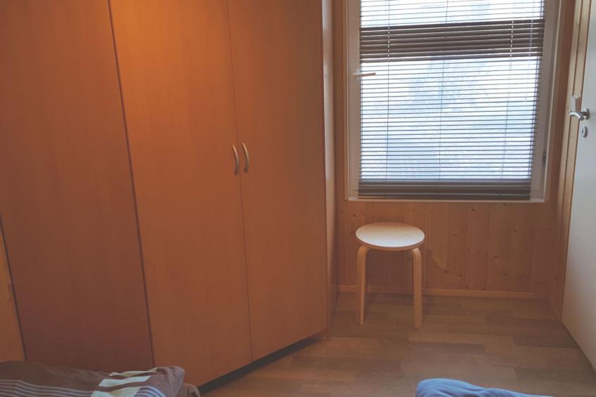 Holz-Bungalow mit Terrasse - foto 7