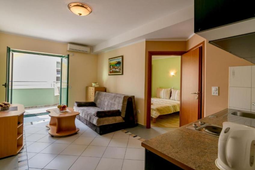 Amor Residence - One Bedroom Apartment with Terrace and Sea View (5 ) - foto 5