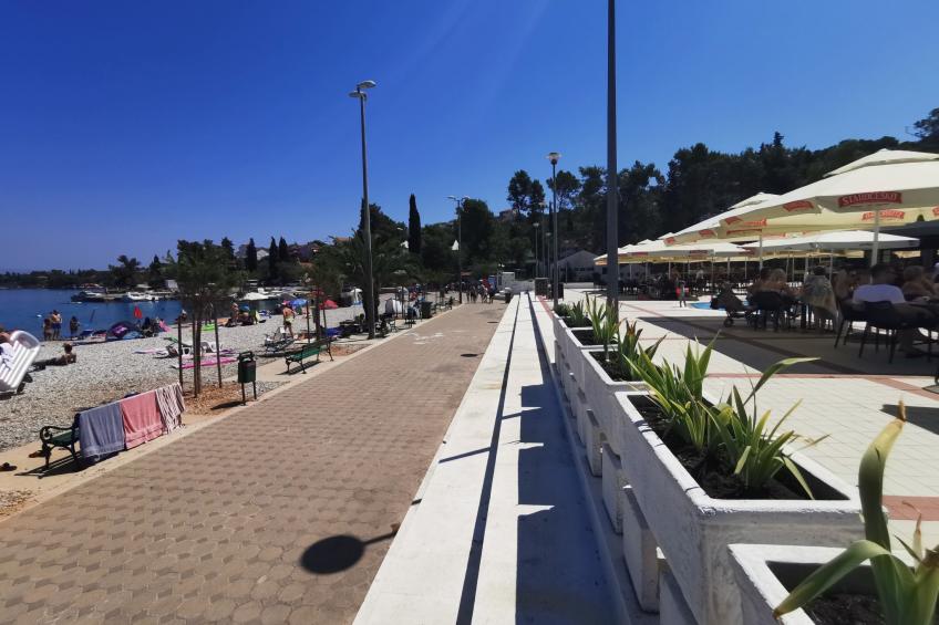 Apartment Bella mit Balkon und Terrasse in Necujam - foto 28