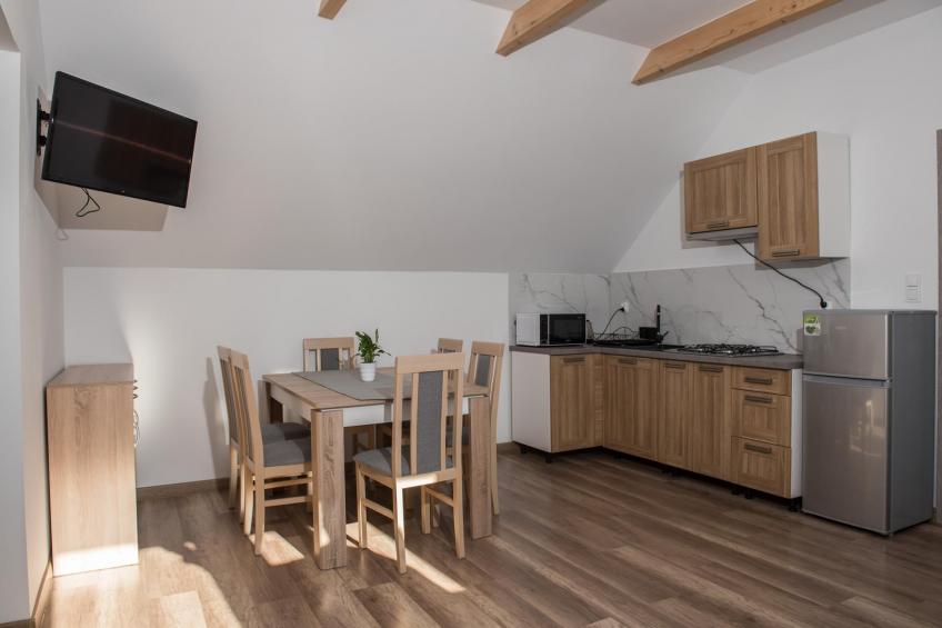 Apartament 6-osobowy piętro Przystanek Jarosławiec - foto 2