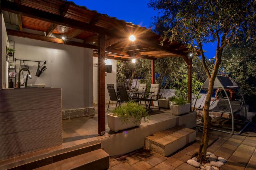 Geräumiges Ferienhaus mit Terrasse und Garten - foto 64