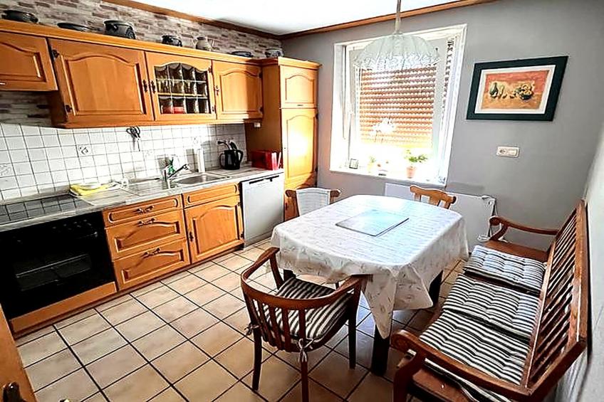 Familienhaus mit großer Wiese bei Bittburg - foto 4