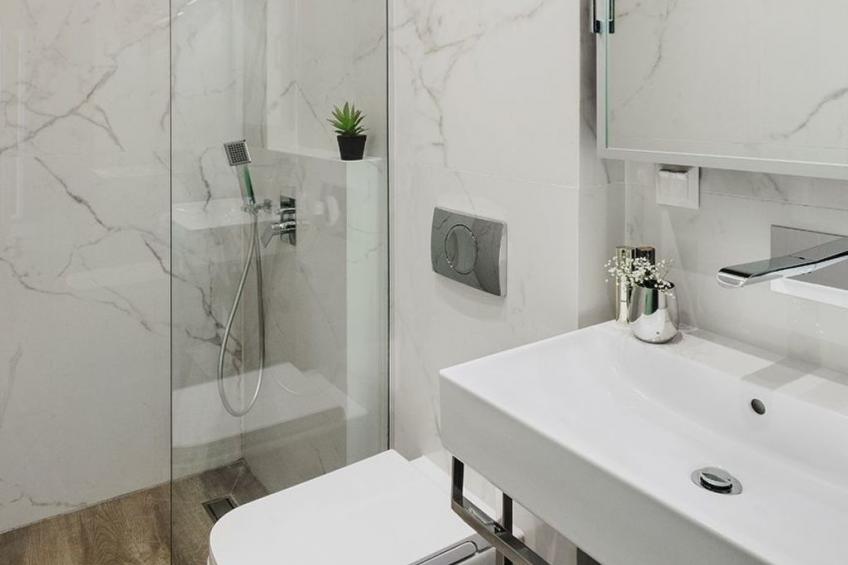 in Pallini mit Eigenem Balkon - foto 8