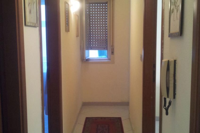 Gemütliche Wohnung in Borgo-Sanzio mit Privatparkplatz - foto 6