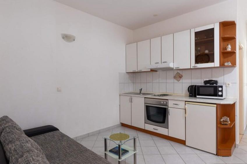 House Rašica - One Bedroom Apartment with Terrace and Sea view (2) - foto 5