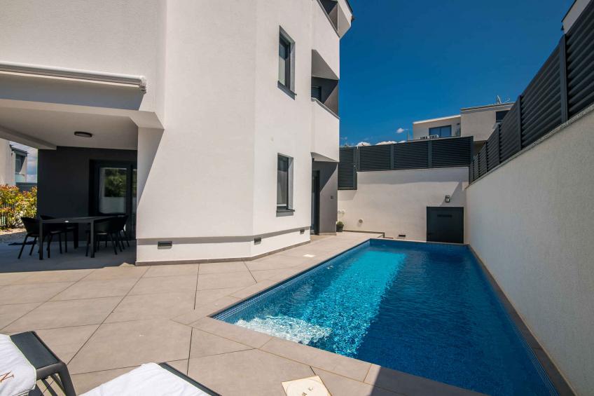 Holiday apartment with pool and air conditioning - BF-T7Z66 - foto 7
